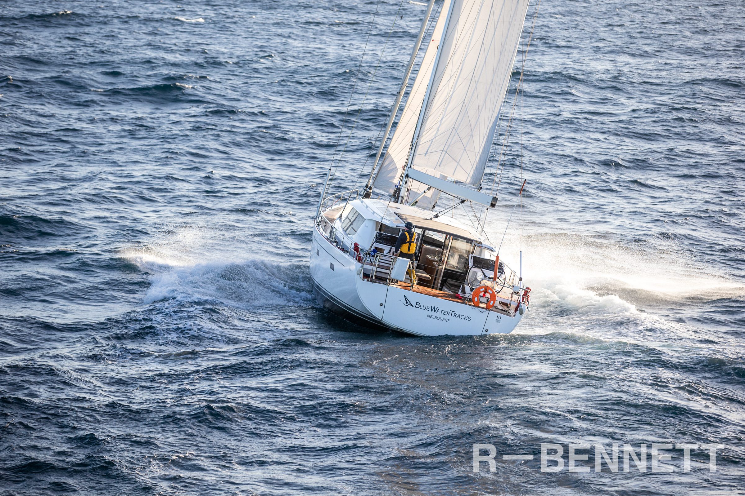 blue water tracks yacht