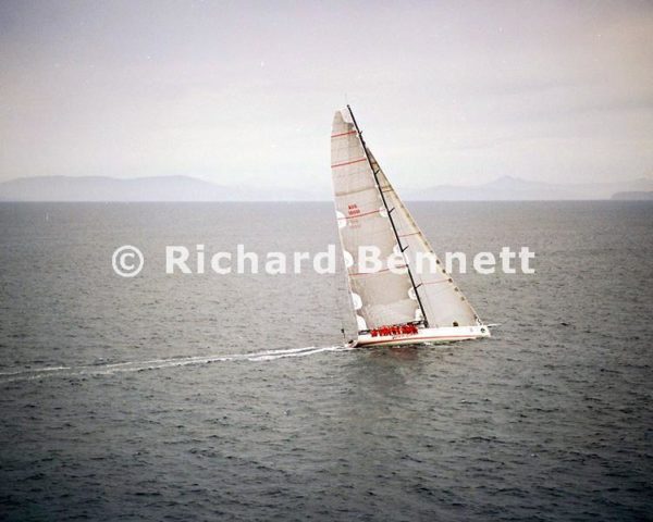 Wild Oats XI 270 SH07