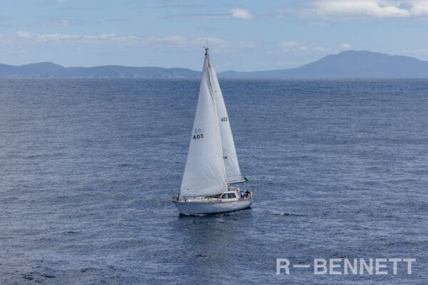 yacht hansen tasmania