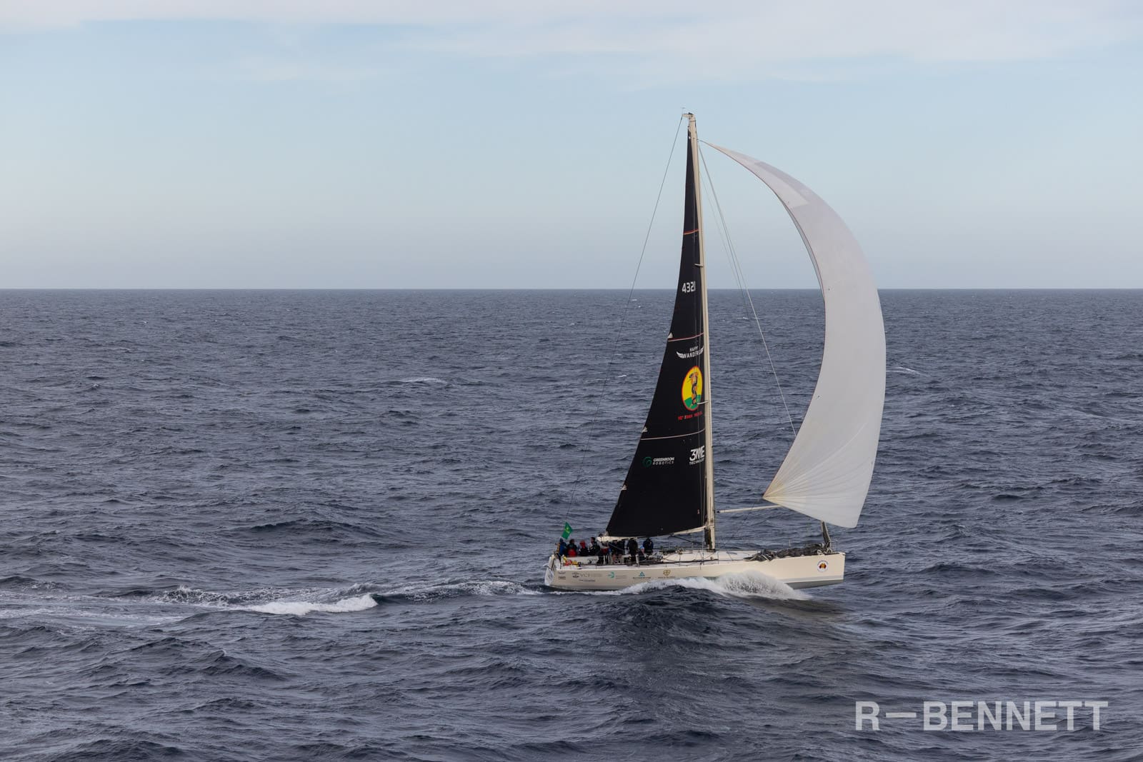 Happy Wanderer 0352 SH25