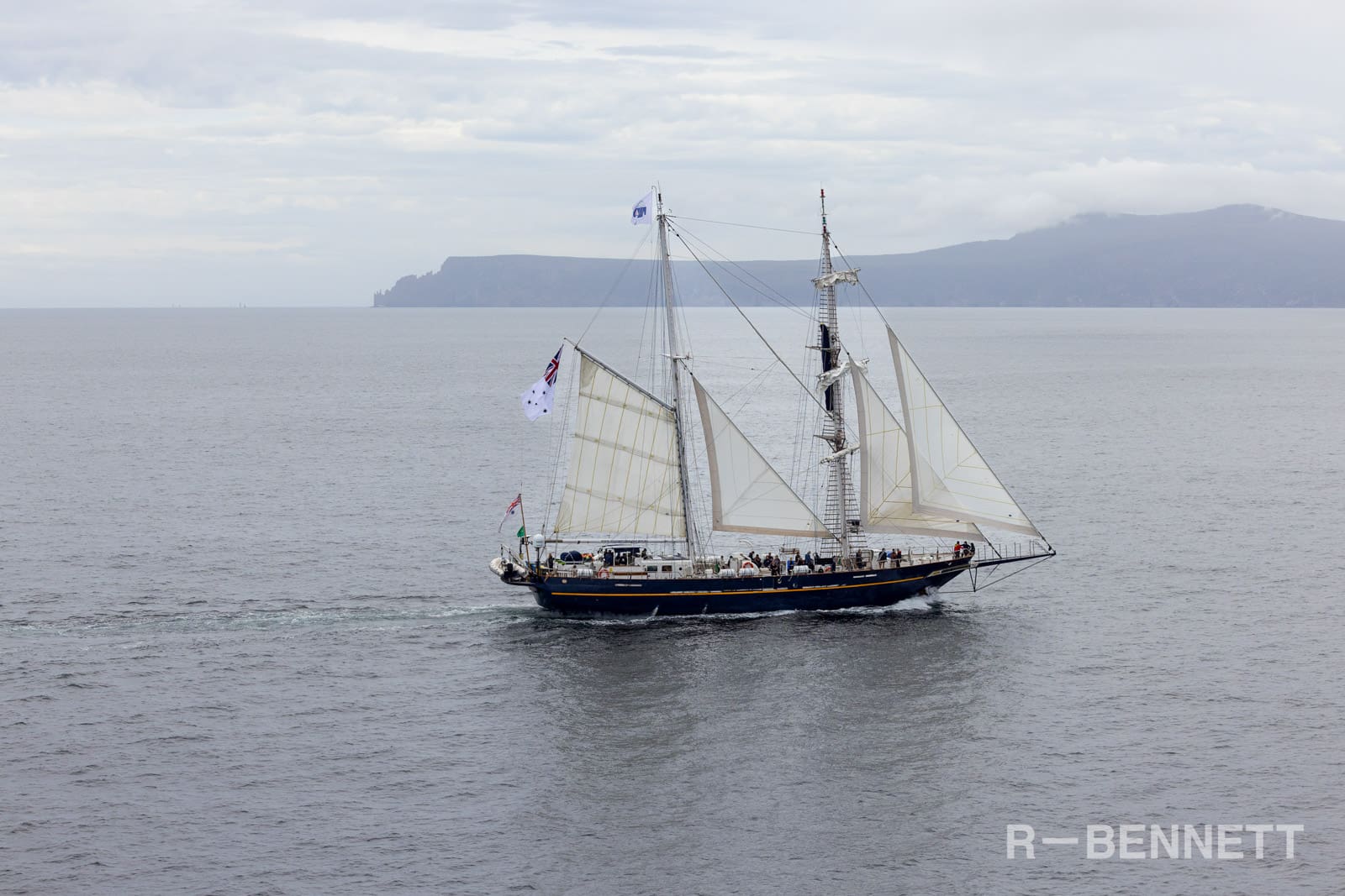 Young Endeavour 0881 SH25