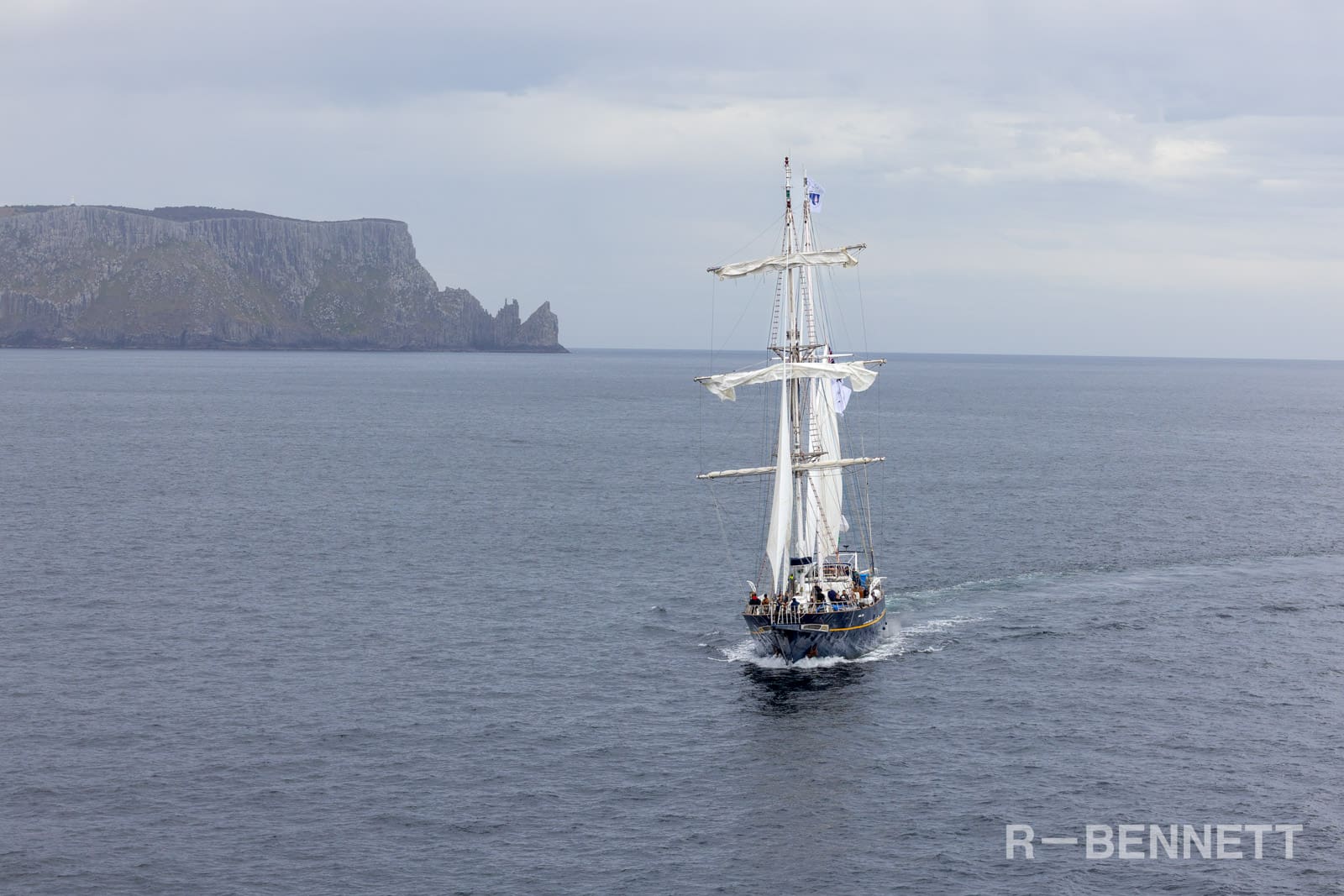 Young Endeavour 0882 SH25